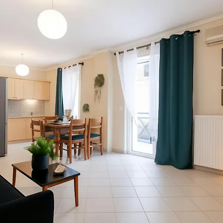 Apartment Seaside Astros Getaway - La Maison Etoile *