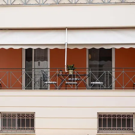 Seaside Astros Getaway - La Maison Etoile Apartment *