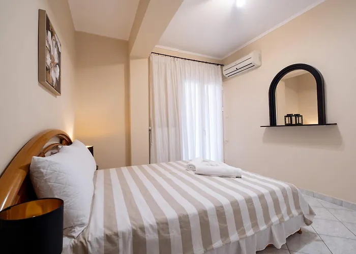 Seaside Astros Getaway - La Maison Etoile Parálion Ástros